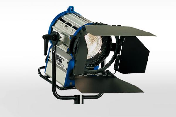 ARRI 575W COMPACT FRESNEL LIGHT