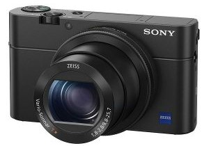 Sony DSC RX100 IV camera
